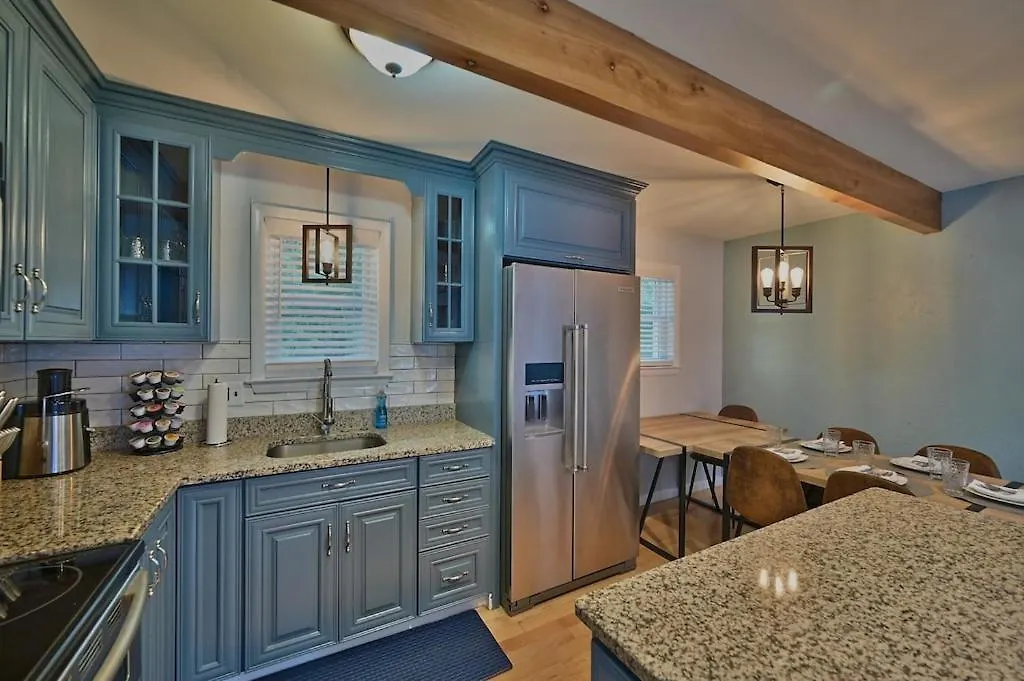 Le Chalet Blue Near Camelback Poconos, 6 Beds, Sleeps 10, Pool-1