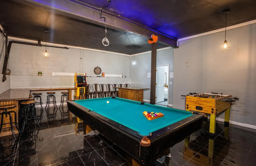 Epic Poconos Farmhouse With Game Room, Nearby Ski, Lake Wally - Sleeps 18!-1