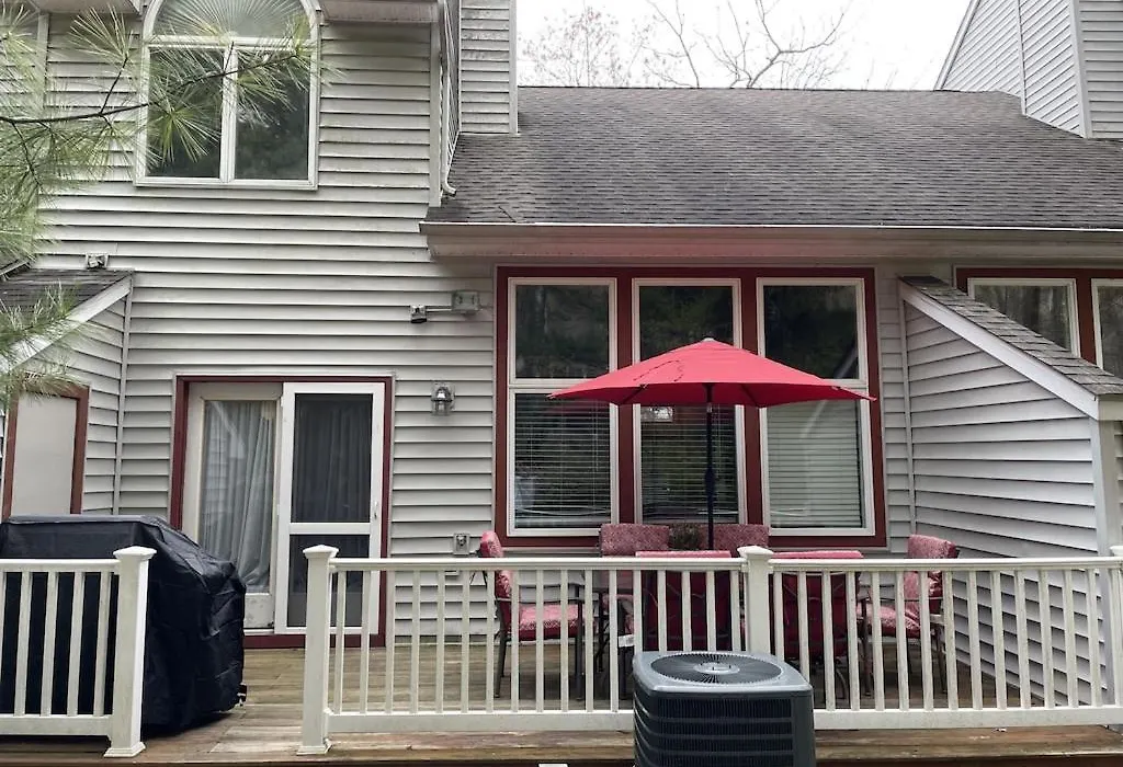 Beautiful Lake Harmony Townhouse At Big Boulder Lake And Ski Area-1