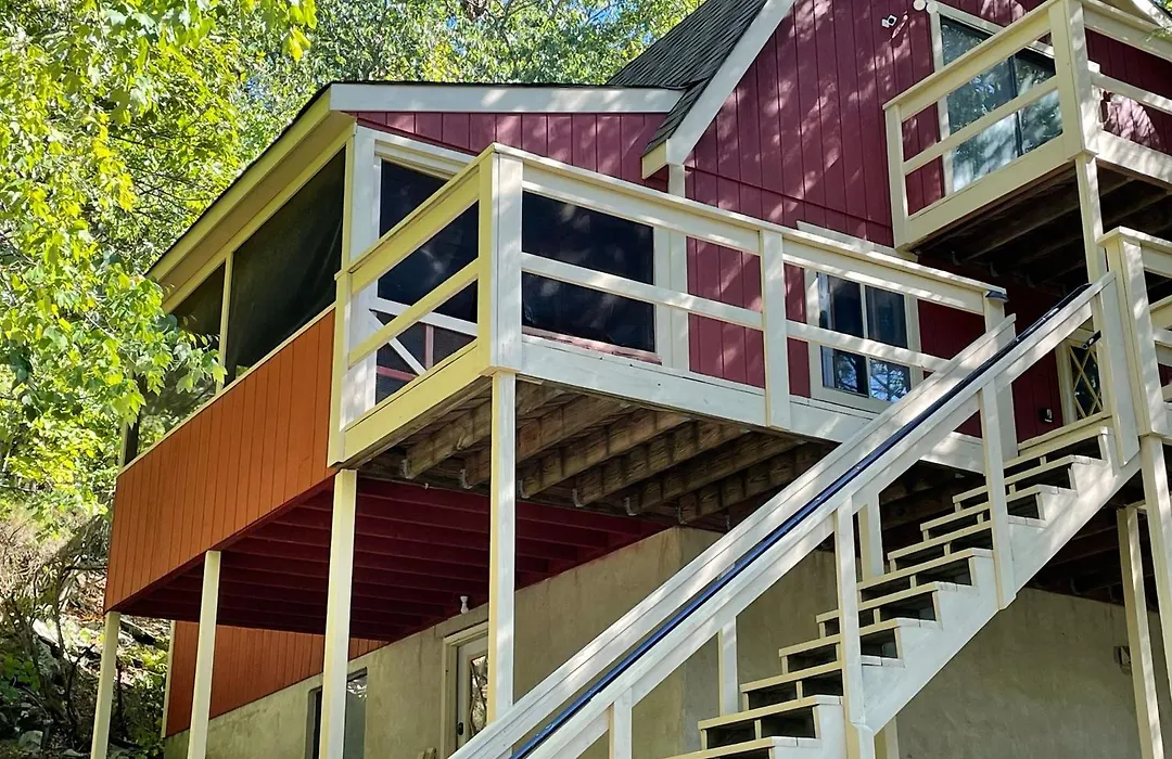Saw Creek Cabin - Regent Hilltop-1