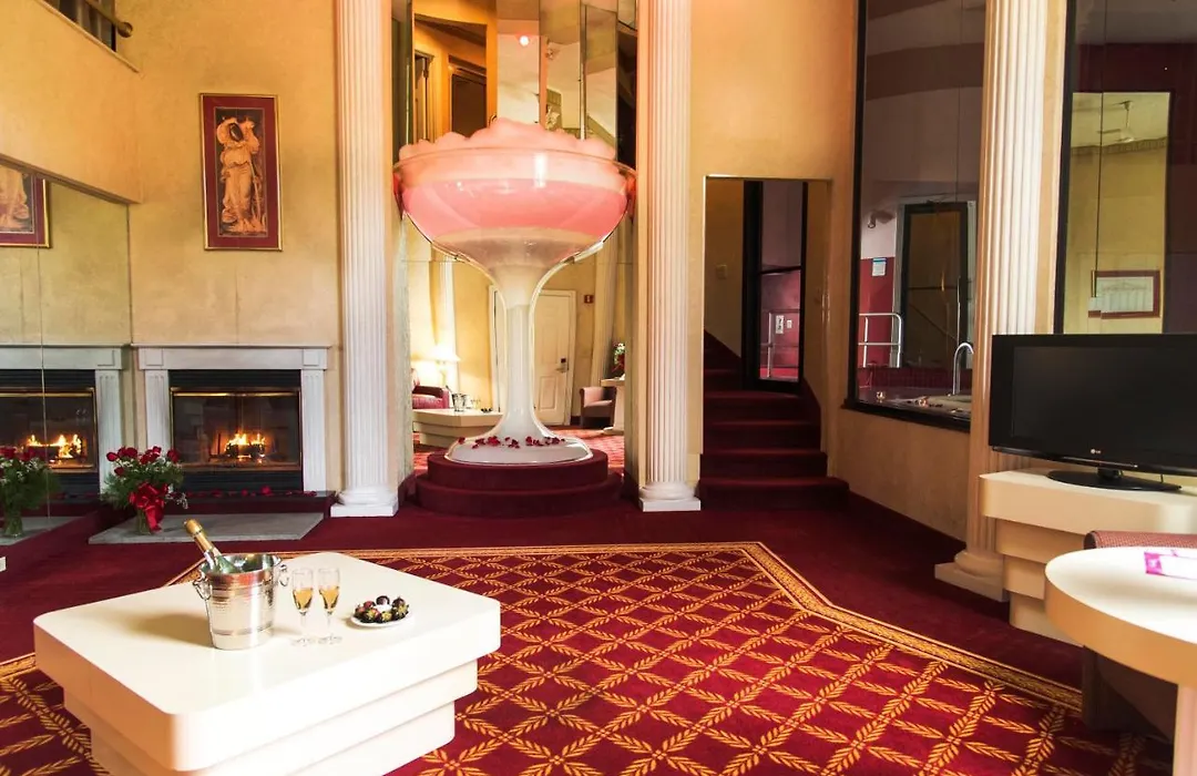 Pocono Palace Resort-1