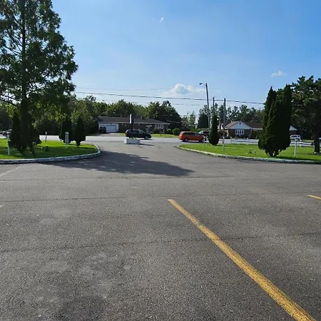 Mount Laurel Motel-3