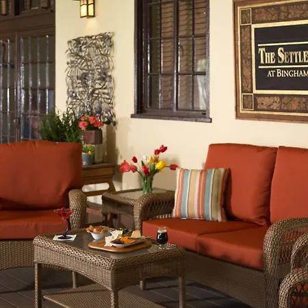 Settlers Inn-2