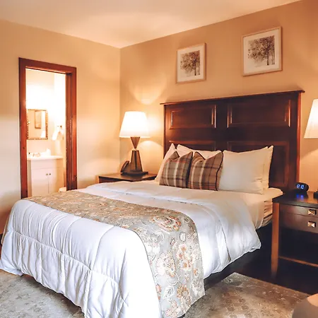 Tom Quick Inn-3